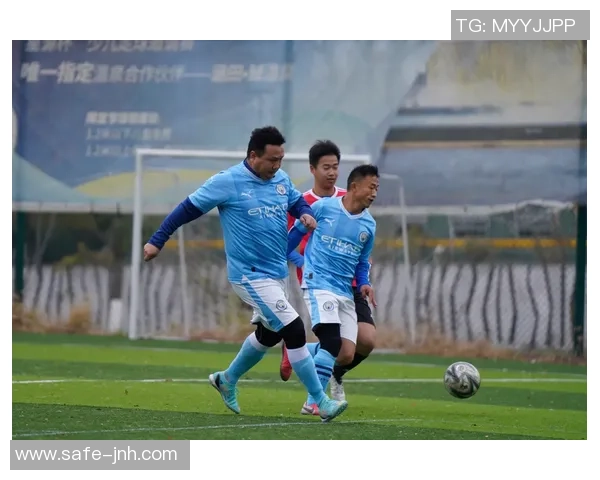 大连足球培训学校助力青少年成长打造足球梦想的摇篮与未来之路 大连足球培训学校助力青少年成长打造足球梦想的摇篮与未来之路